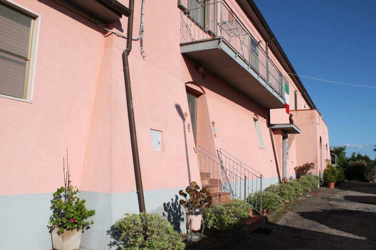 אלברזה Agriturismo Podere Montenero מראה חיצוני תמונה